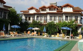 Villa Ozalp Apartments